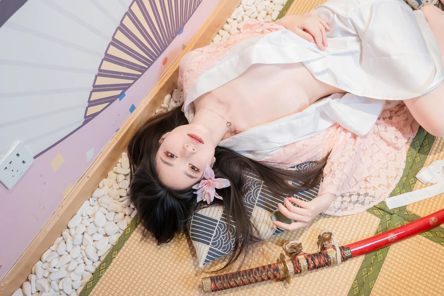 年年 - 漫花 [86P-595MB] tg@simisebaisi 【丝足阁】072.webp